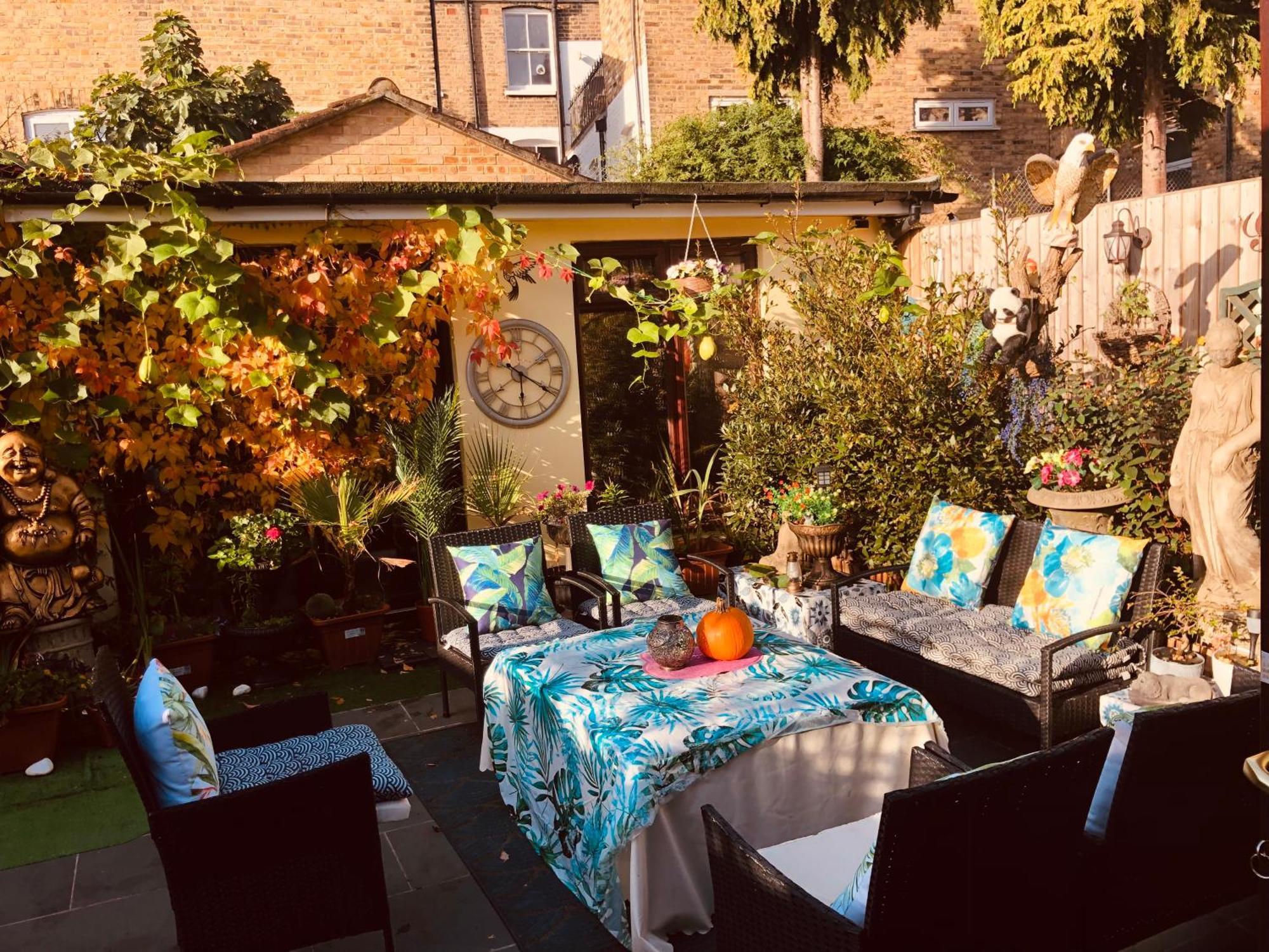 לונדון Cheerful 4 Bedroom House With Garden Free Parking מראה חיצוני תמונה